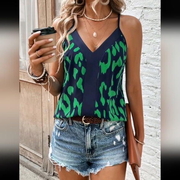 New Chic Animal Print V Neck Cami Top Tank Navy Blue Green - Picture 2 of 8